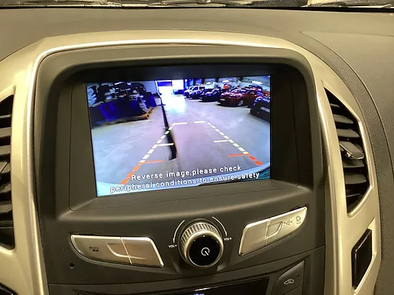 BYD T3 2022 photo 3