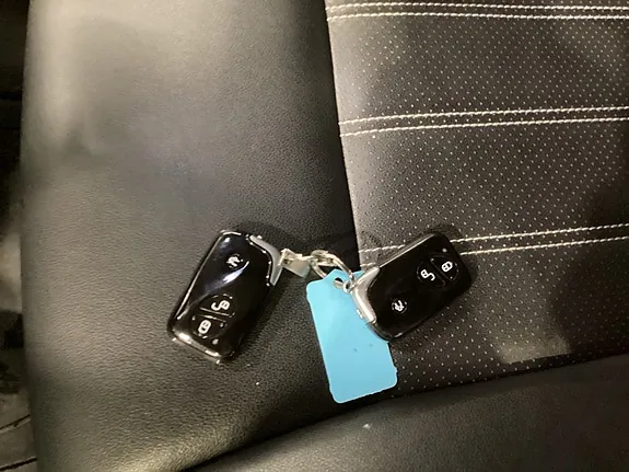 BYD T3 2022 photo 4