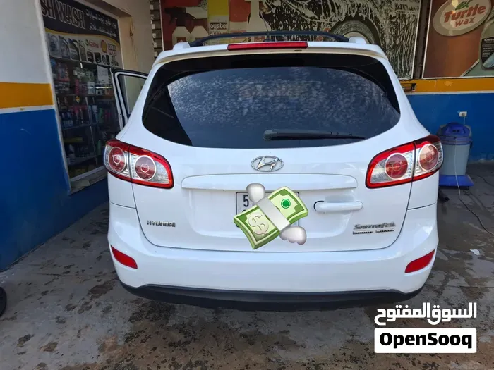 Hyundai Santa Fe 2011 photo 3