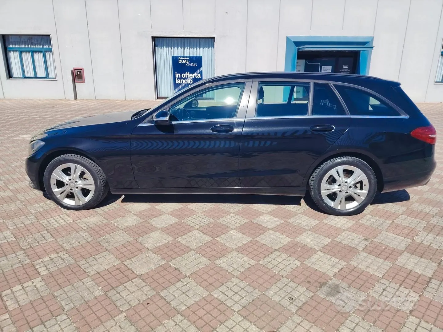 Mercedes-Benz C-Class 2015 photo 4