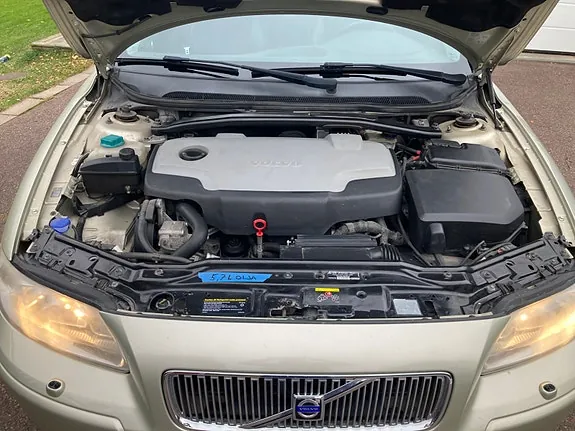 Volvo V70 2007 photo 2