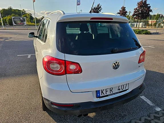 Volkswagen Tiguan 2010 photo 5