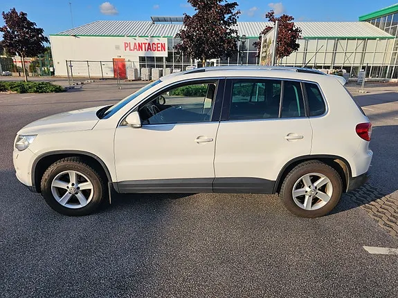 Volkswagen Tiguan 2010 photo 3