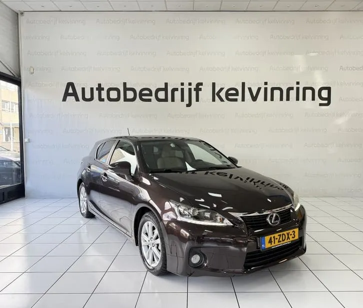 Lexus Ct-H 2012 photo 3