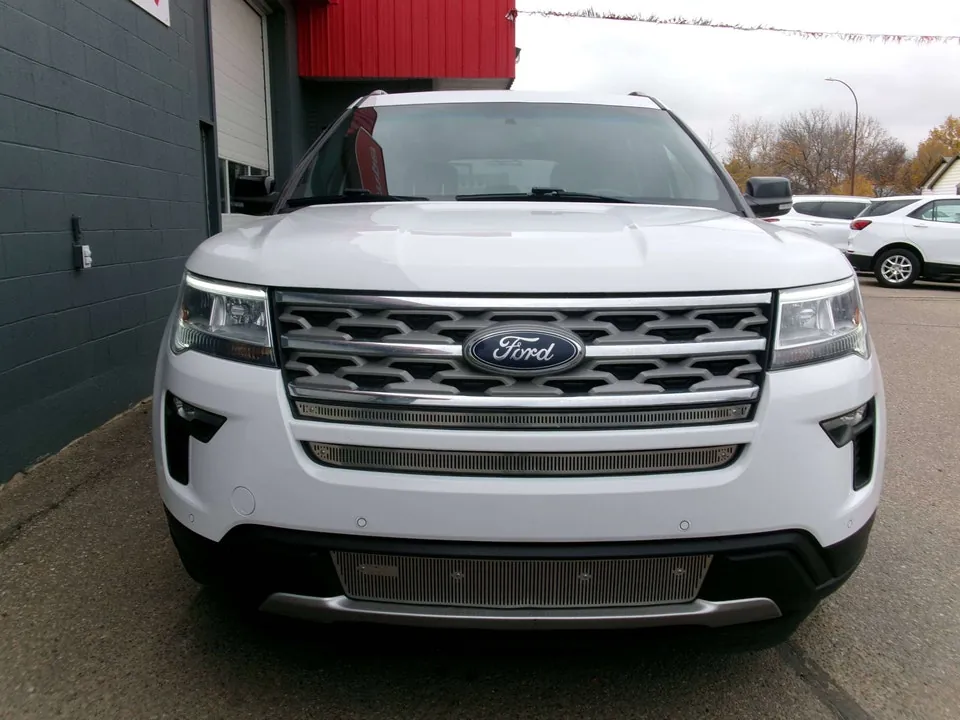 Ford Explorer 2018 photo 3