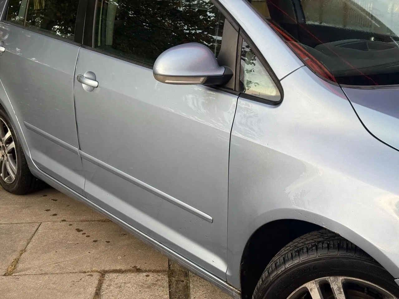 Volkswagen Golf 2010 photo 3