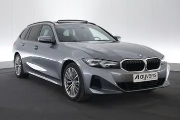 BMW 3 Series Touring 2022 photo 3