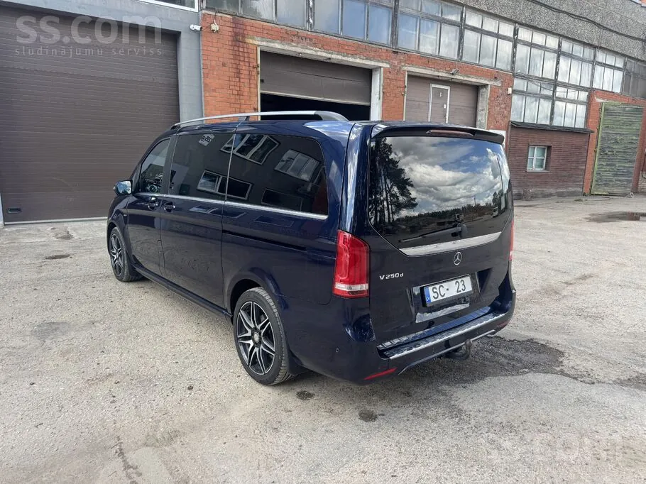 Mercedes-Benz V250 2017 photo 4