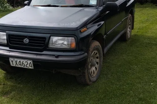 Suzuki Escudo
