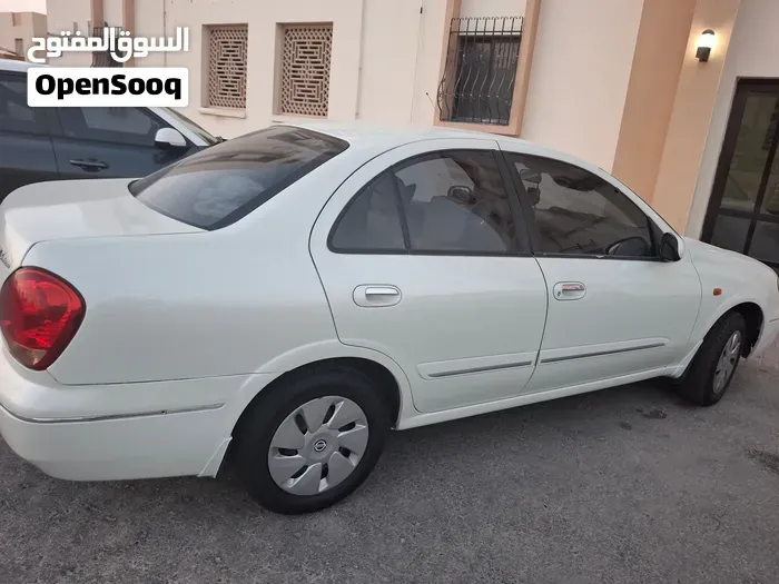 Nissan Sunny 2005 photo 2
