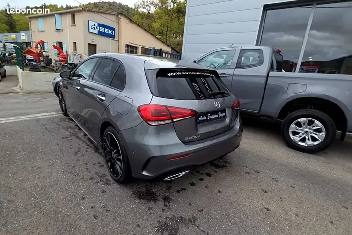Mercedes-Benz A-Class 2022 photo 2