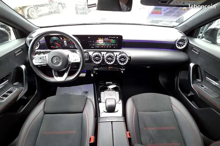 Mercedes-Benz A-Class 2022 photo 3