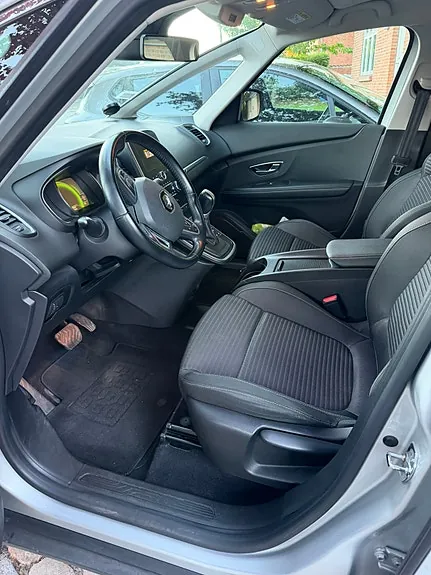 Renault Grand Scenic Iv 2017 photo 5
