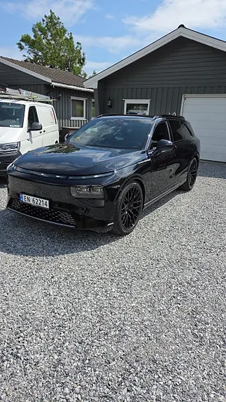 Xpeng G9