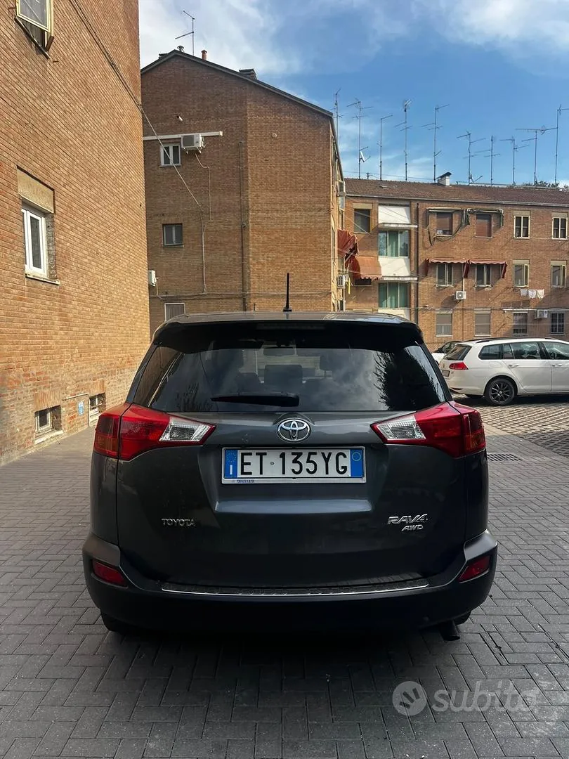Toyota Rav4 2014 photo 5