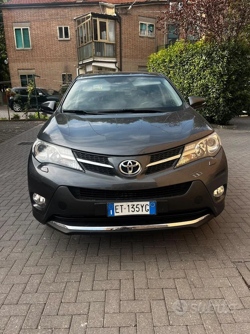 Toyota Rav4 2014 photo 3