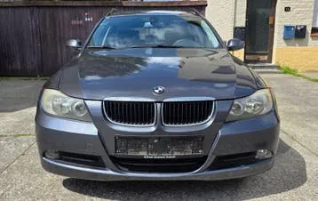 BMW 3 Series 2007 photo 2