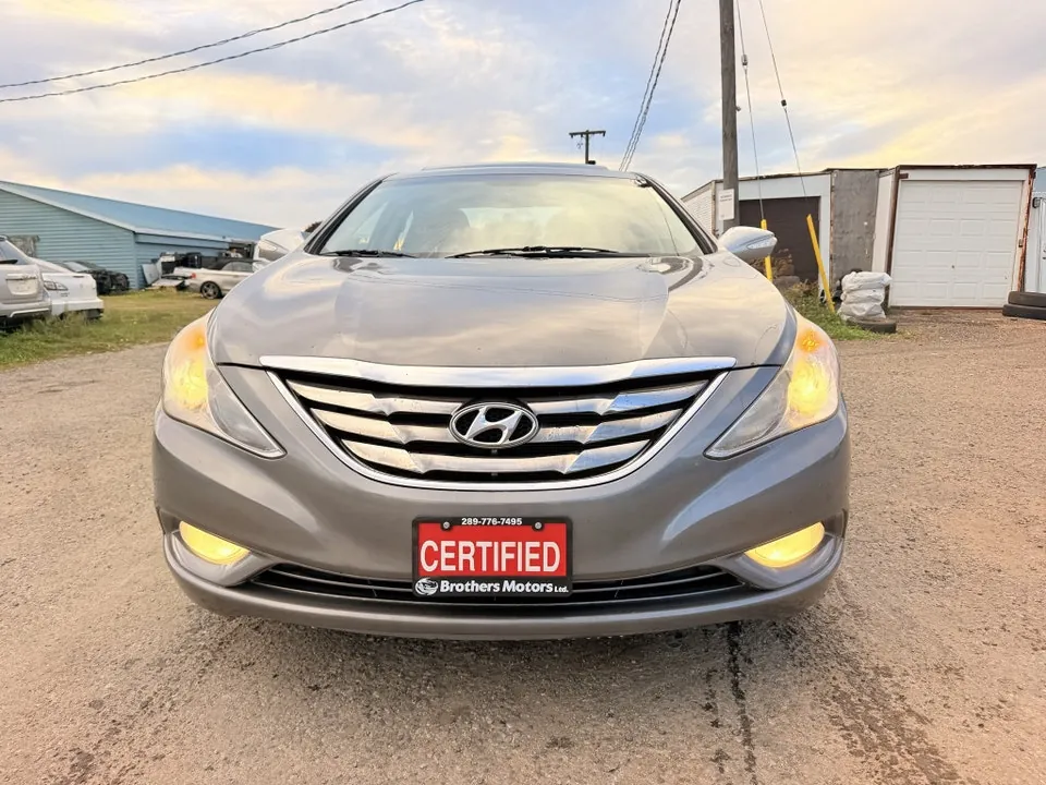 Hyundai Sonata 2011 photo 2