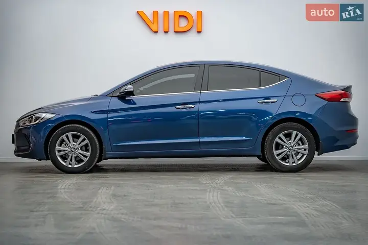 Hyundai Elantra 2017 photo 3