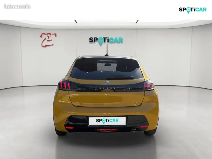 Peugeot 208 2021 photo 4