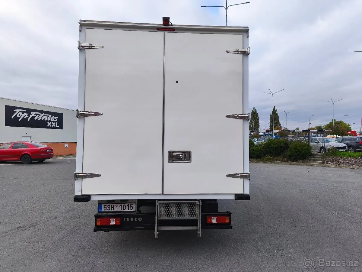 Iveco Daily 2022 photo 5