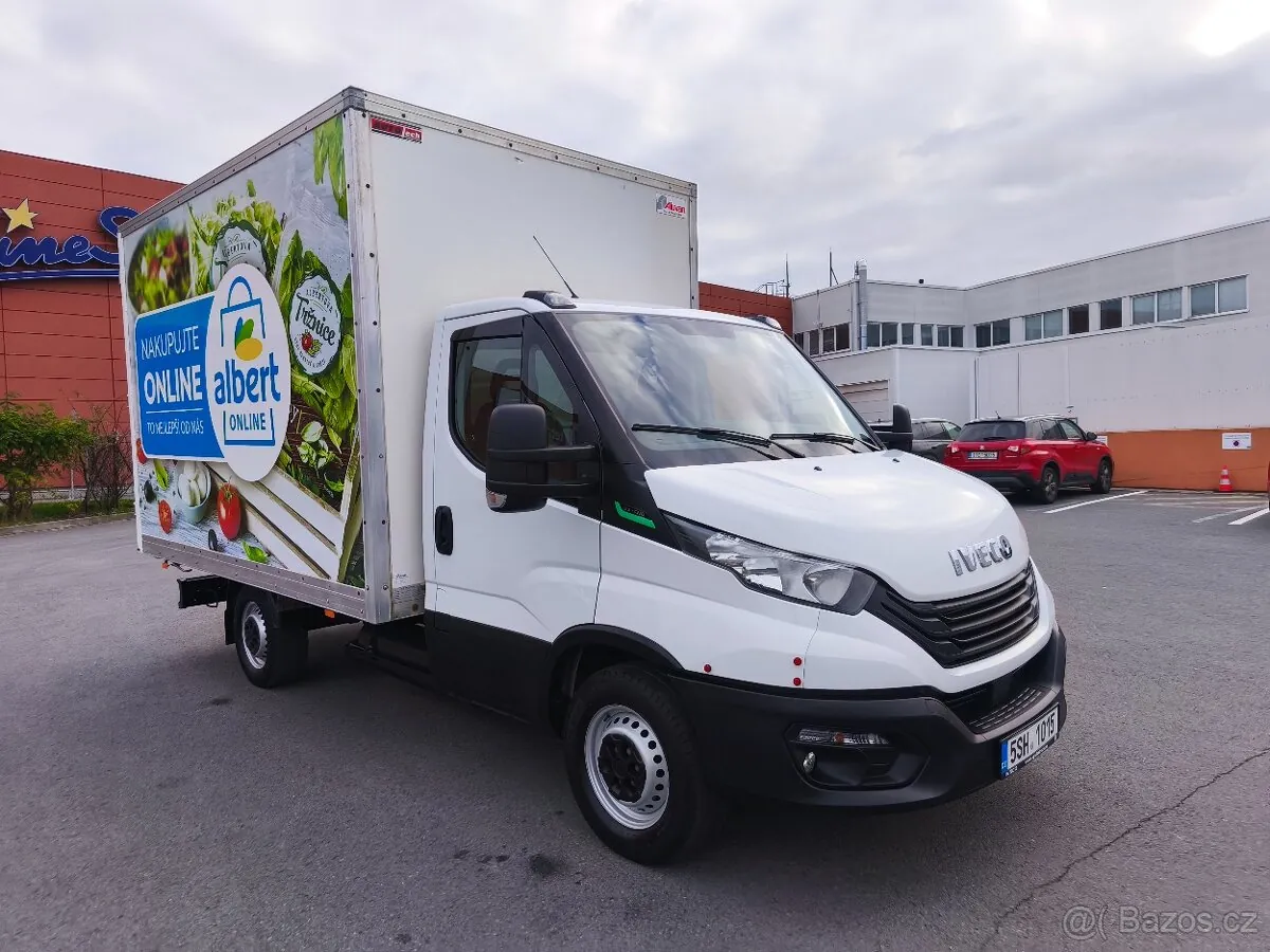 Iveco Daily 2022 photo 3