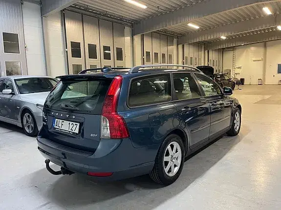 Volvo V50 2010 photo 4
