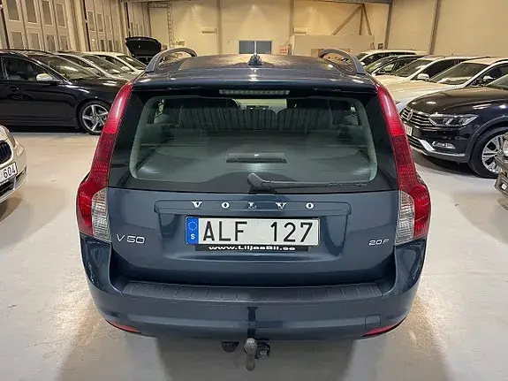 Volvo V50 2010 photo 5
