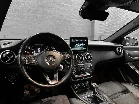 Mercedes-Benz A 180 D 2018 photo 4