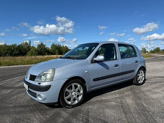 Renault Clio 2005 photo 4