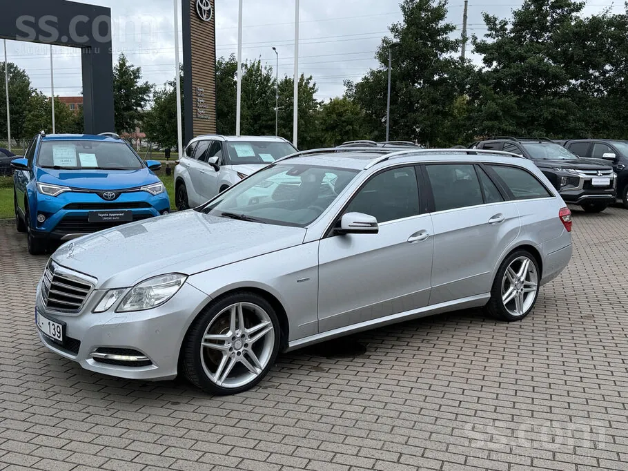Mercedes-Benz E250