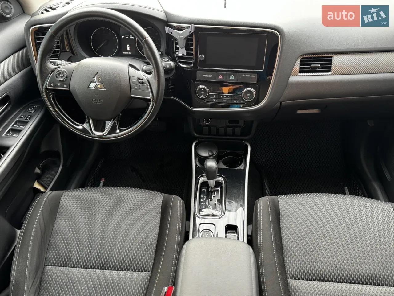 Mitsubishi Outlander 2017 photo 5
