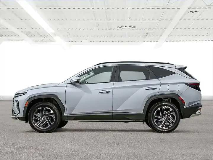 Hyundai Tucson Hybrid 2026 photo 3