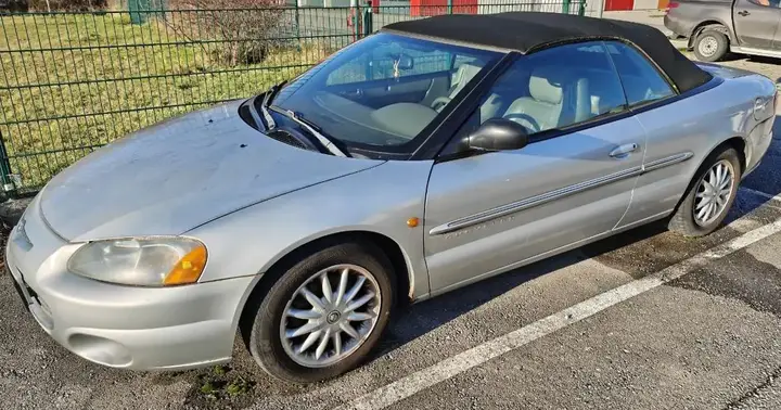 Chrysler Sebring 2001 photo 2