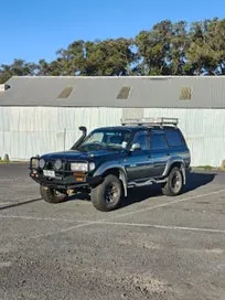 Toyota Land Cruiser 1995 photo 2