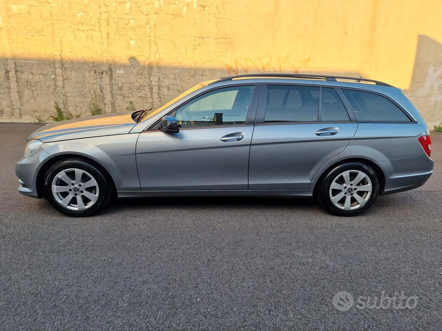 Mercedes-Benz C 180 2013 photo 4