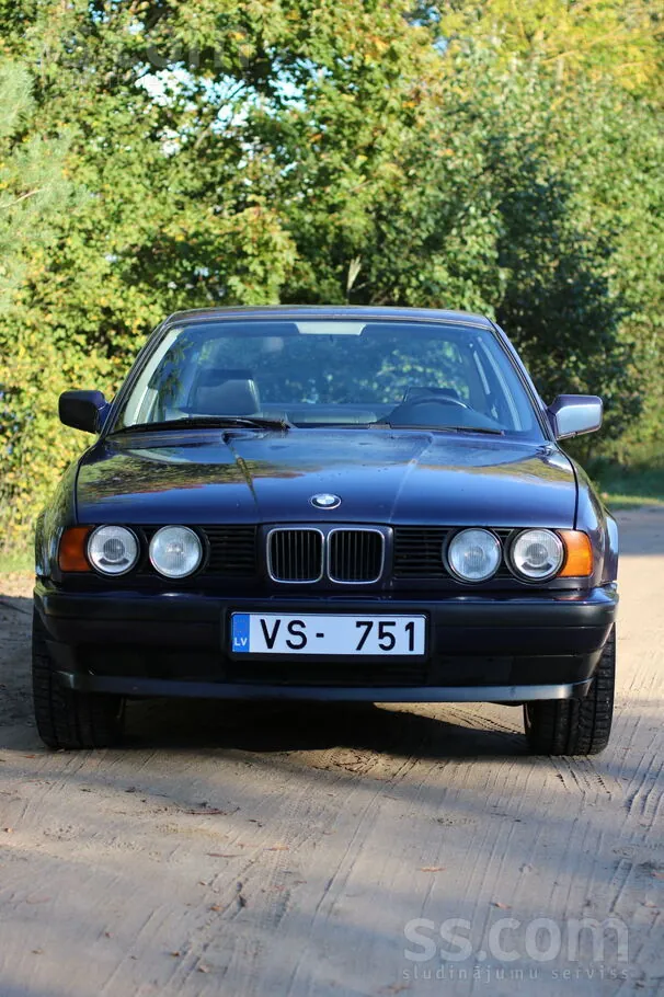 BMW E34 1989 photo 5