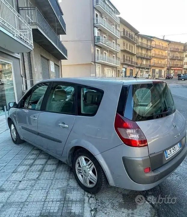 Renault Scenic 2004 photo 5
