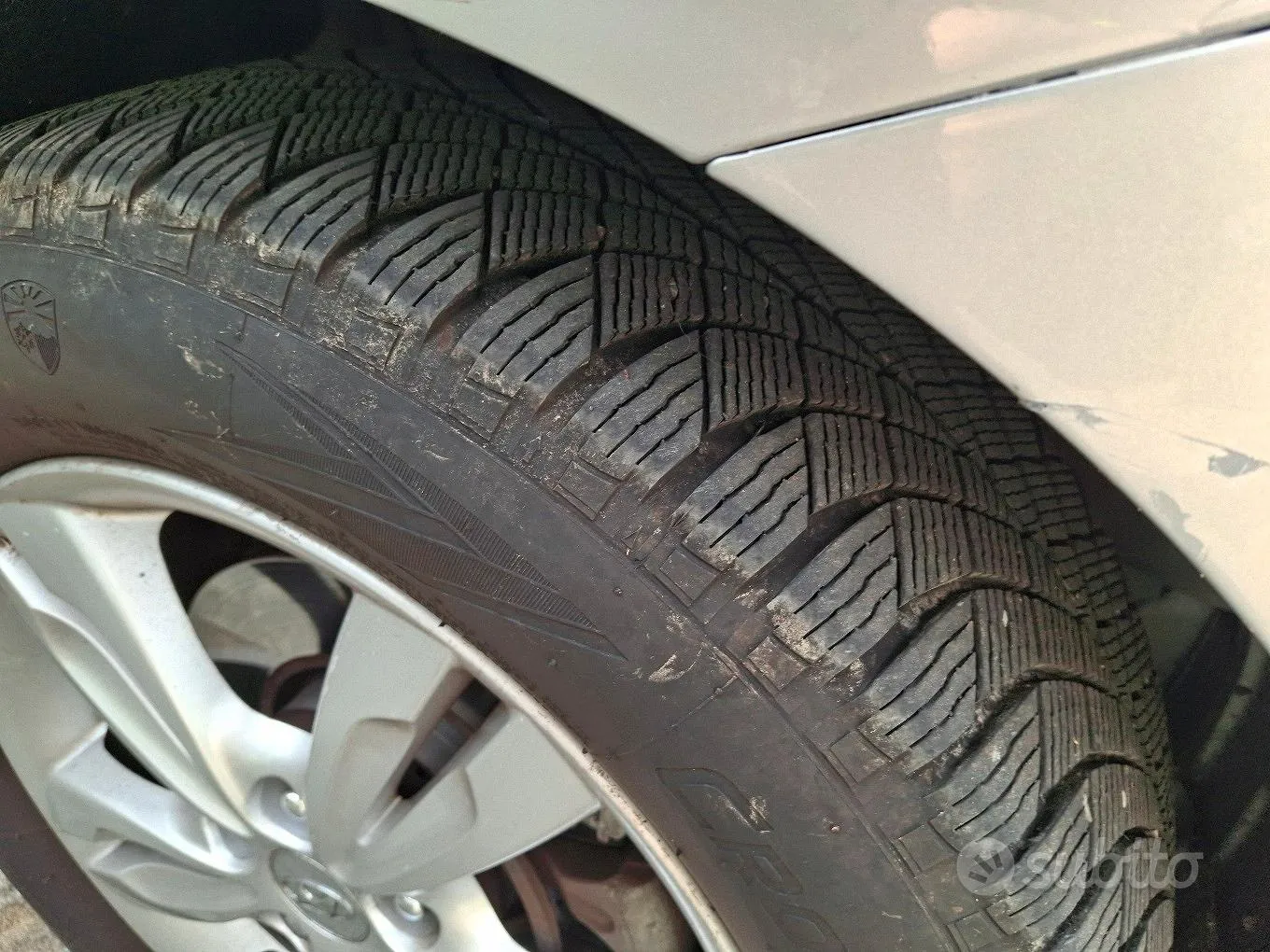 Hyundai Ix35 2012 photo 3