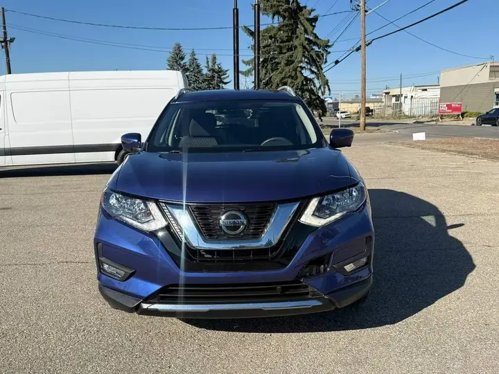 Nissan Rogue 2020 photo 2