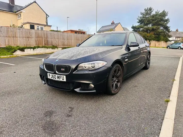 BMW 5 Series 2010 photo 4