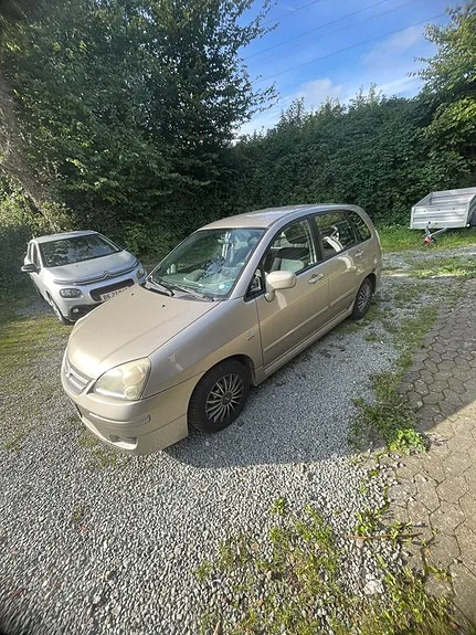 Suzuki Liana 2006 photo 2