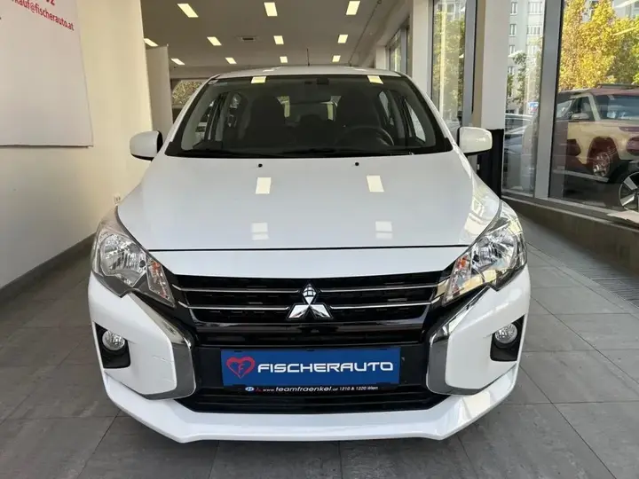 Mitsubishi Space Star 2022 photo 2