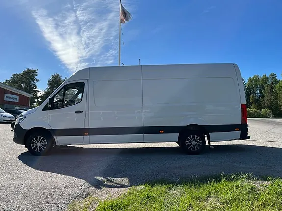 Mercedes-Benz Sprinter 2024 photo 5