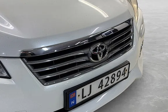 Toyota Rav4 2011 photo 3