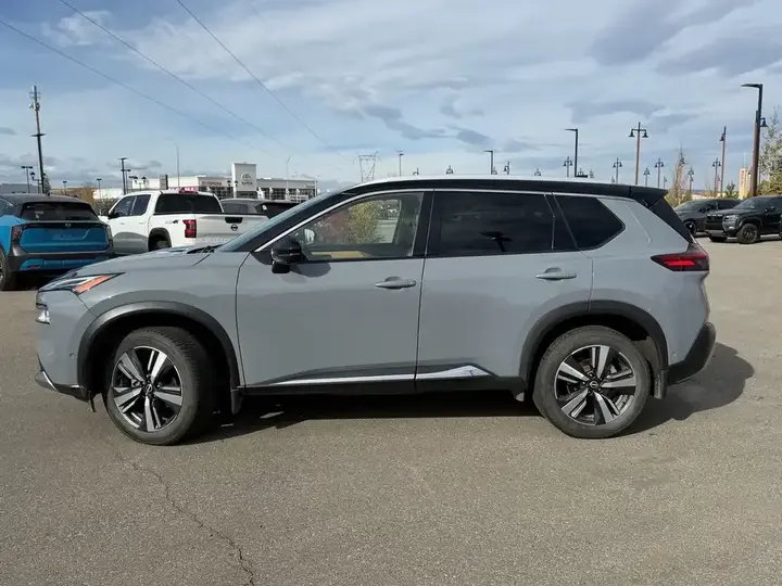 Nissan Rogue 2022 photo 2