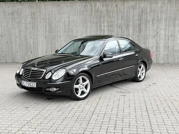 Mercedes-Benz E220 D 2006 photo 3