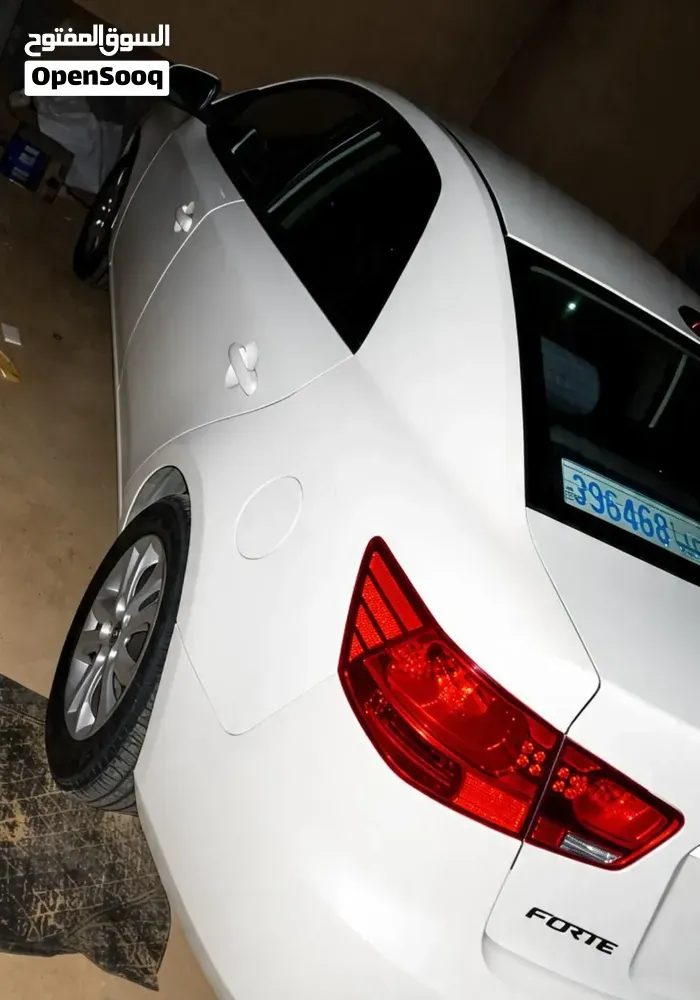 Kia Forte 2010 photo 4