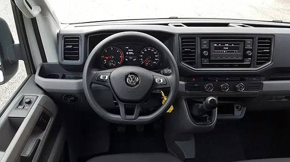 Volkswagen Crafter 35 2023 photo 5
