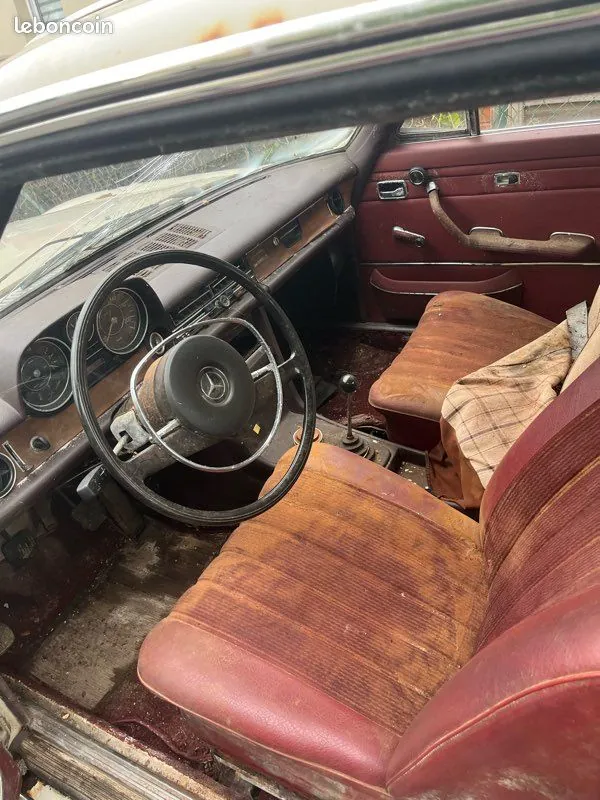 Mercedes-Benz 250C 1969 photo 3
